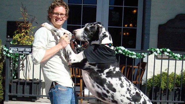 Fattest Dog In The World. Gibson the world's tallest dog