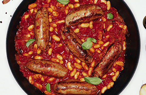 sausages_in_tomato_sauce_with_cannellini_beans