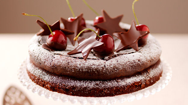 amaretti chocolate cake