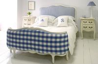 8-belle-maison-corbeille-bed-blue-white-lg