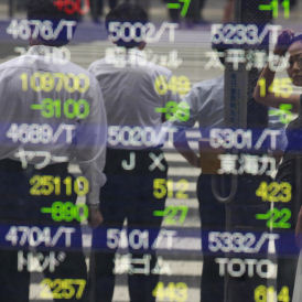 Markets slump amid economy fears (Reuters)