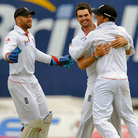 England finished the tourists off for 244, beating them by an innings and 242 runs.