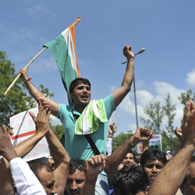 Protests continue across India over Anna Hazare's arrest.