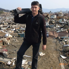 Alex Thomson in the tsunami-hit town of Minamisanriku in March 2011.