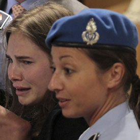Amanda Knox in court, hears the verdict (Reuters)