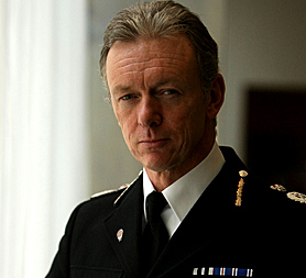 Bernard Hogan-Howe, a former Merseyside police chief renowned for his tough tactics against gangs, is named the new head of Scotland Yard.