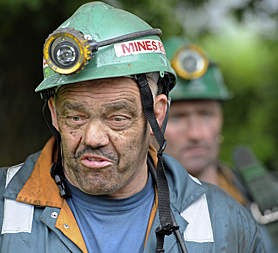 Rescuers at the mine in South Wales (Image: Getty)