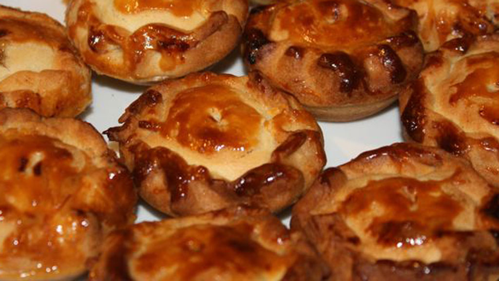 Mince pies for the auction