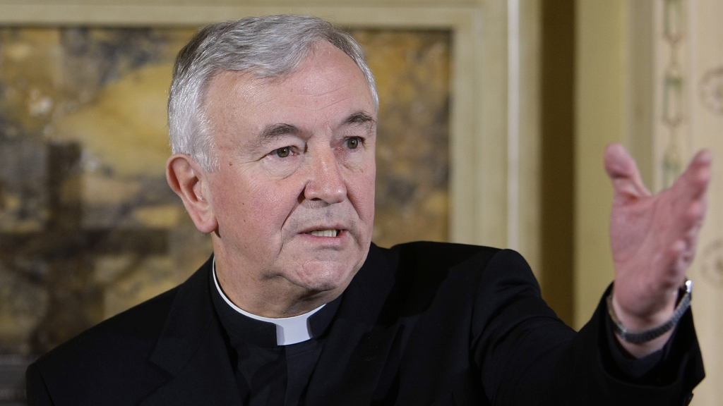 Archbishop: UK plans for gay marriage a 'shambles' (R)
