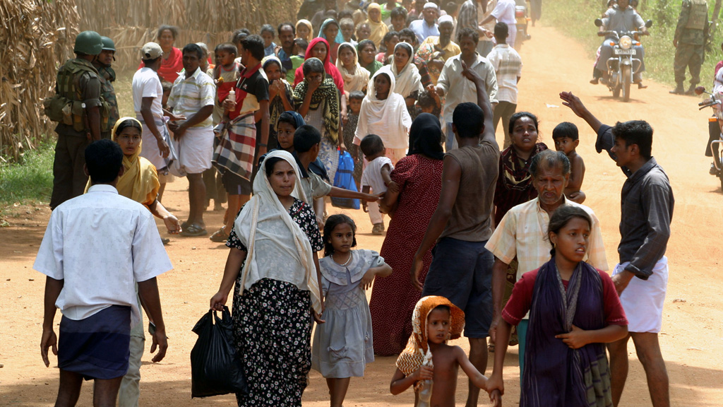 Sri Lankan displaced civilians (Reuters)