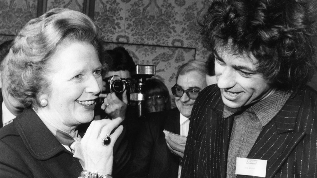 Margaret Thatcher with Band Aid organiser Bob Geldof in 1985. (Getty)