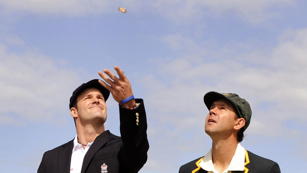 Andrew Strauss tosses the coin in the Ashes 2009 (picture: Getty)