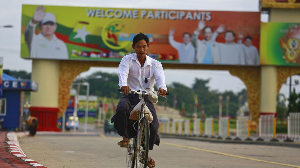 For the first time since 1969, Burma is hosting the South East Asia Games and hopes it can show off its recent reforms - but the nation remains reliant on China, even as it tries to woo the West. (R)