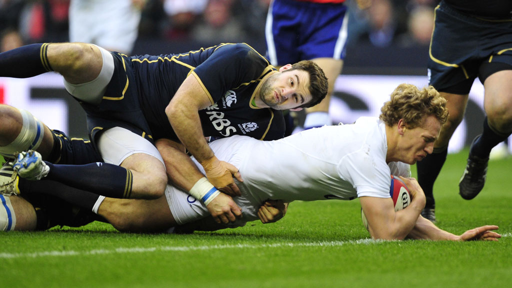 Billy Twelvetrees scores on his debut for England. (Picture, Getty)