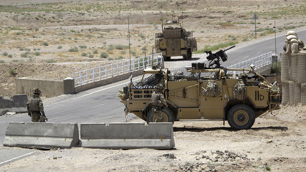British troops in Afghanistan priotect a military base (picutre: Reuters)