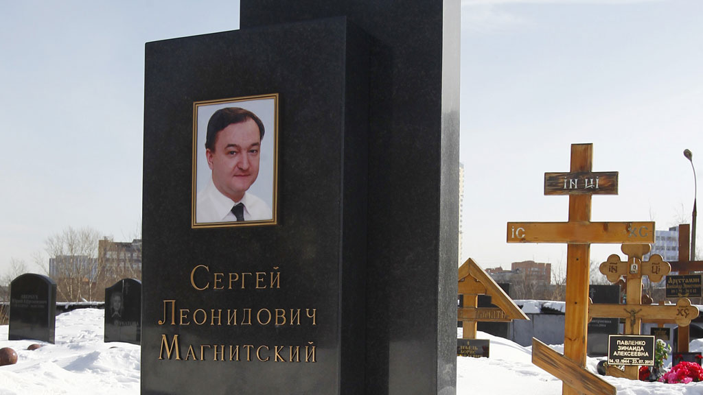 Magnitsky's grave (reuters)