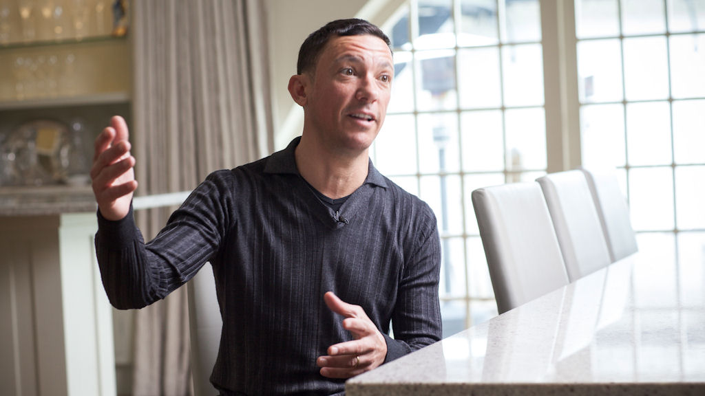 Frankie Dettori showed his nerves in the interview, says Clare Balding (C4)