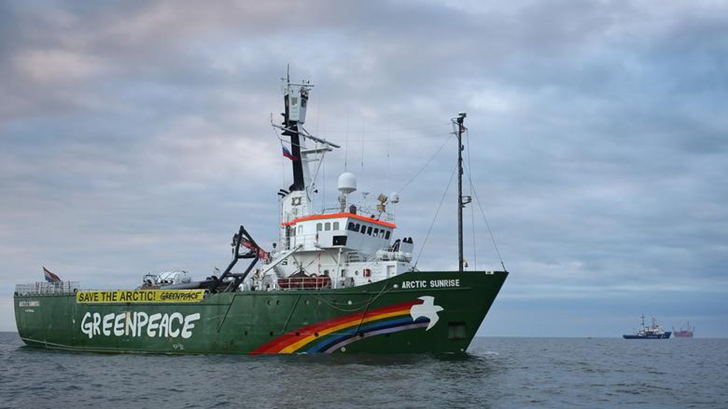 Greenpeace rejects claims activists commited 'piracy' (picture: Greenpeace)