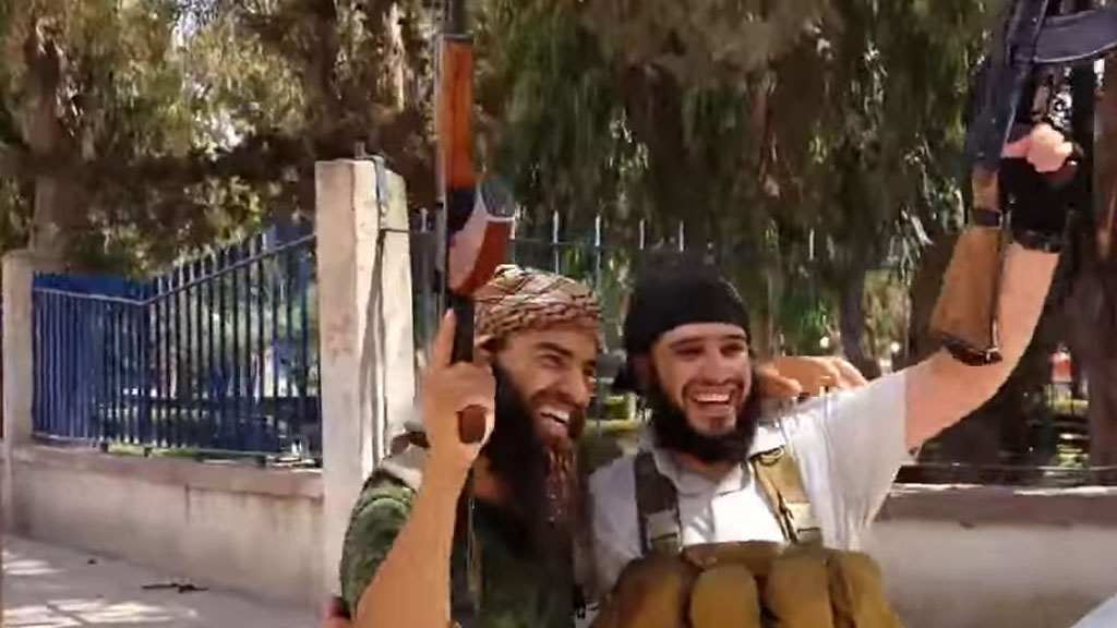 Isis insurgents seen singing