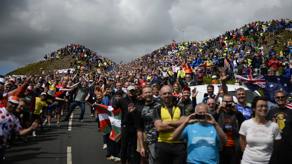 Tour de France: crowds gather for the race in the Yorkshire Dales. (Getty)