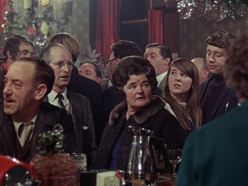 How we Used to Live - pub scene. (Heavenly Films, Bedlam Productions, BFI National Archive)