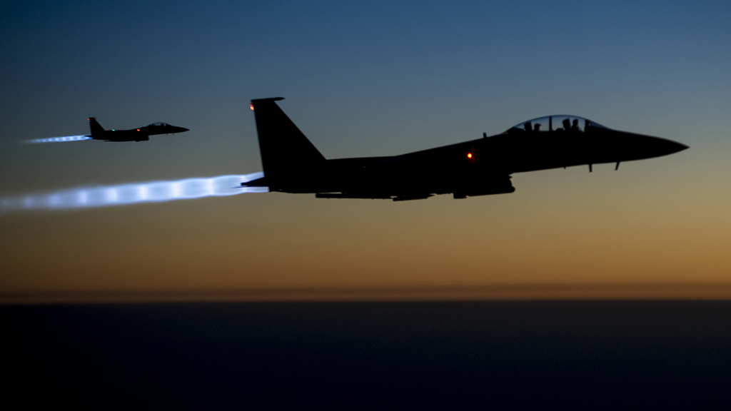 US fighter jets in action against Islamic State in Syria
