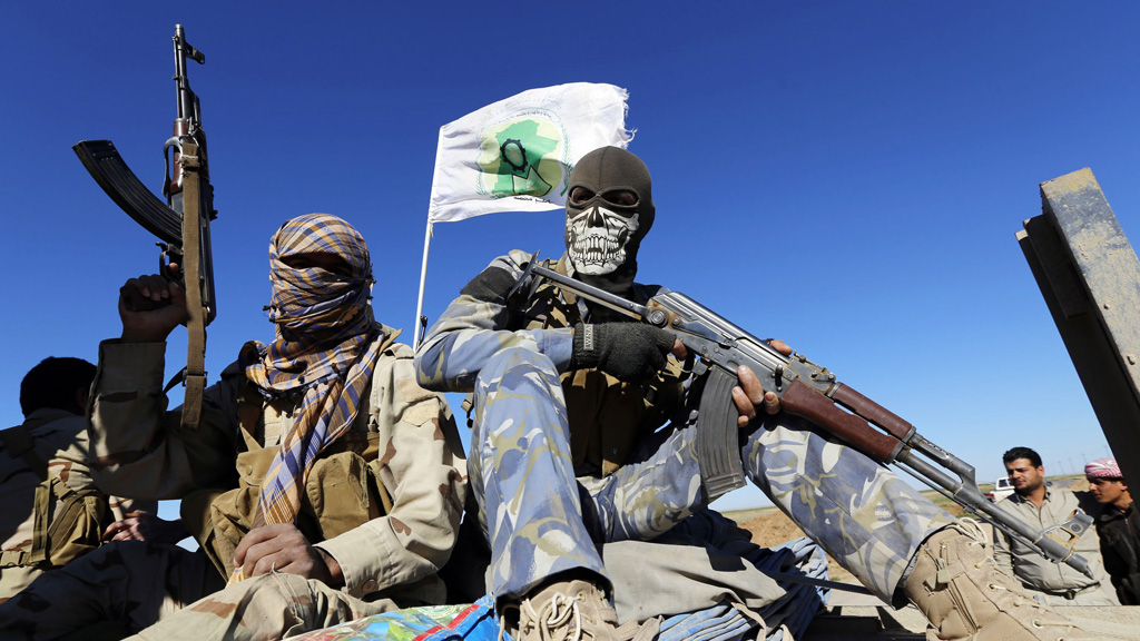 Shia militia near Tikrit (Reuters)