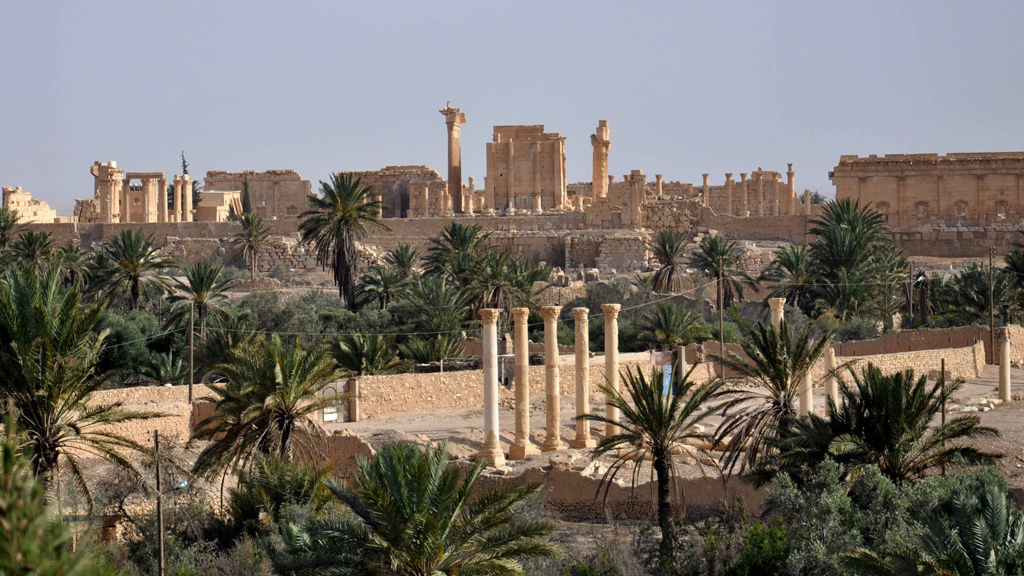 Palmyra historic city taken by Islamic State fighters - Channel.