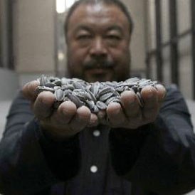 Artist and activist Ai Weiwei still detained in China (reuters)