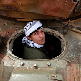 Libya: rebels claim to be hit by NATO, Eman al-Obeidi speaks out (Reuters)