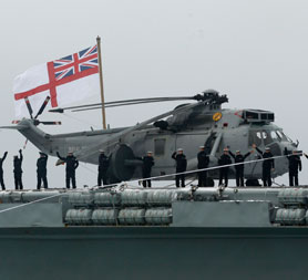 Decommissioning the Ark Royal means the UK leaves only the US owning top aircraft carriers