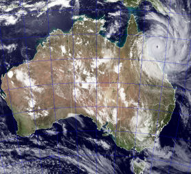 Cyclone Yasi reaches coast of Australia (Reuters)