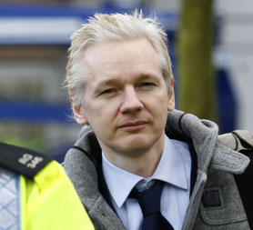 WikiLeaks: Julian Assange leaves Belmarsh Magistrates. (Reuters)