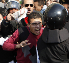 Widespread protests in Egypt, Twitter down - Reuters