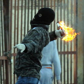 Petrol bombs thrown in second night of Belfast riots - Reuters