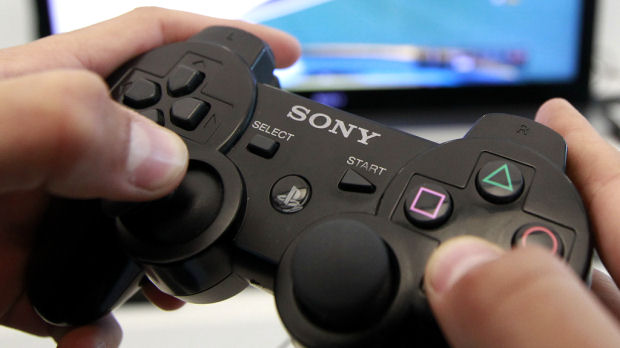 Sony Chief Executive Sir Howard Stringer has apologisedfor a series of online data hacks (Reuters)