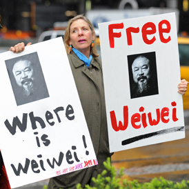Artists condemn Ai Weiwei detention as exhibitions open