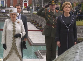 The Queen and President Mary McAleese.