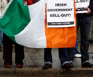 Ireland debt crisis: Budget vote remains perilous 