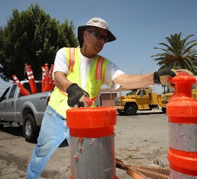 Californian town of Maywood City hires contractors