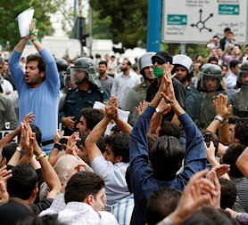 Tehran protests (Credit: Reuters)