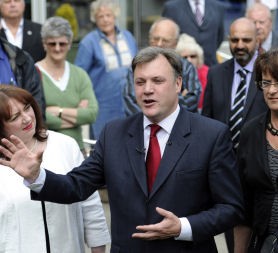 Ed Balls announces he will be contending the Labour leadership election. (Credit: Reuters)