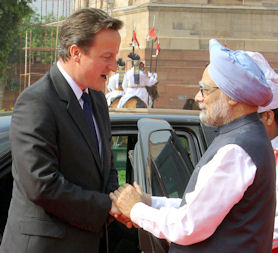David Cameron and Manmohan Singh (Reuters)