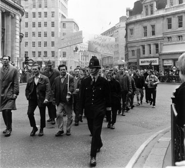 Dock workers march in support of Enoch Powell