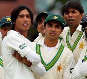 Pakistan cricketers leave UK (Getty)
